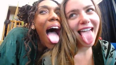 AwesomeKate model pornographic photos