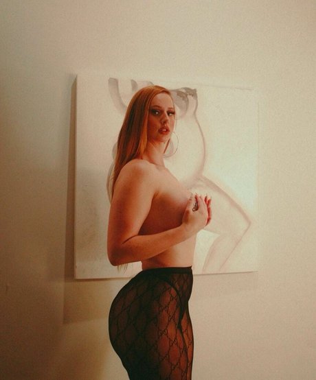 Olivia Stpierre model high quality img