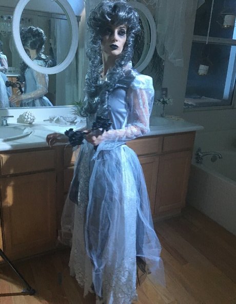 Shyla Jennings model erotic pictures