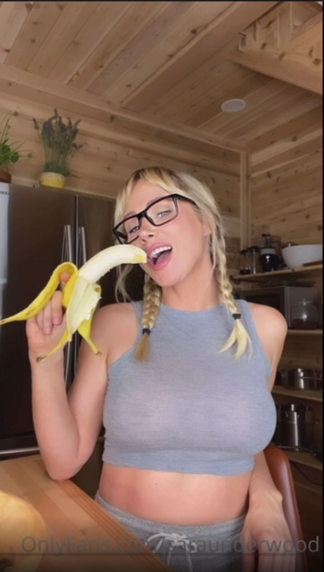 milf yoga onlyfans hot nude image