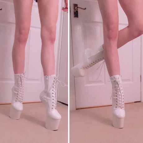 Anaelic hot model img