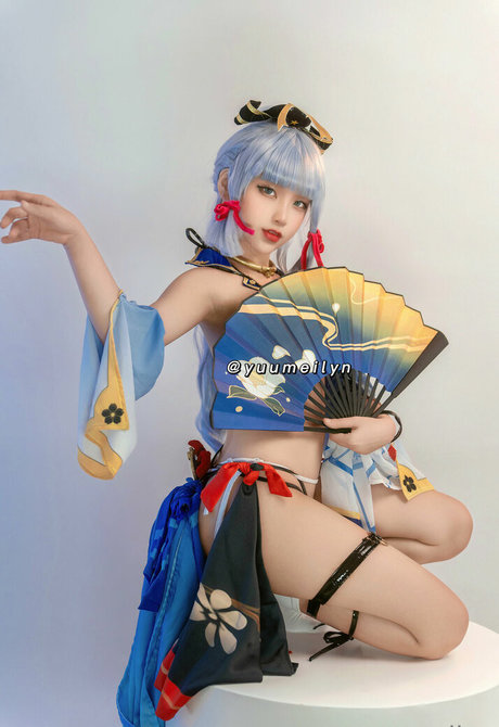 Linhi cute sexy pornstar pic