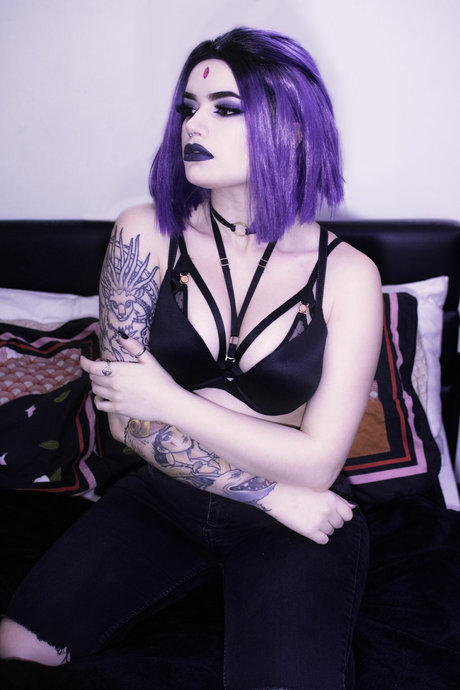 Zalaria Cosplay top actress images