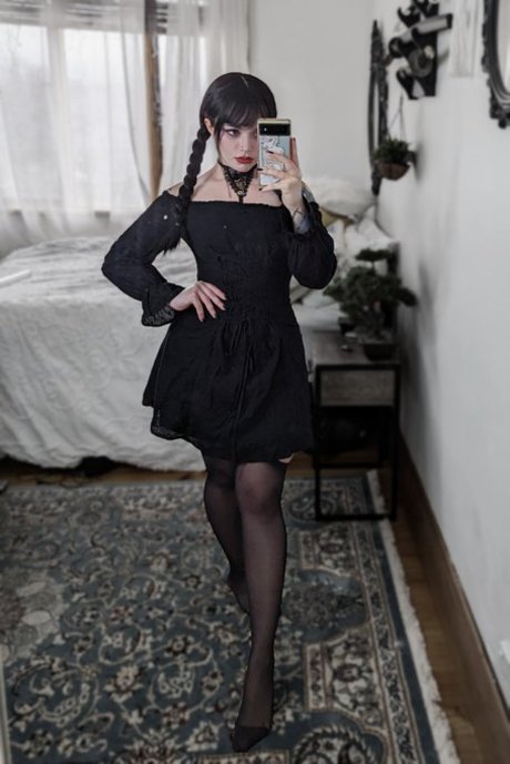 Zalaria Cosplay best model img