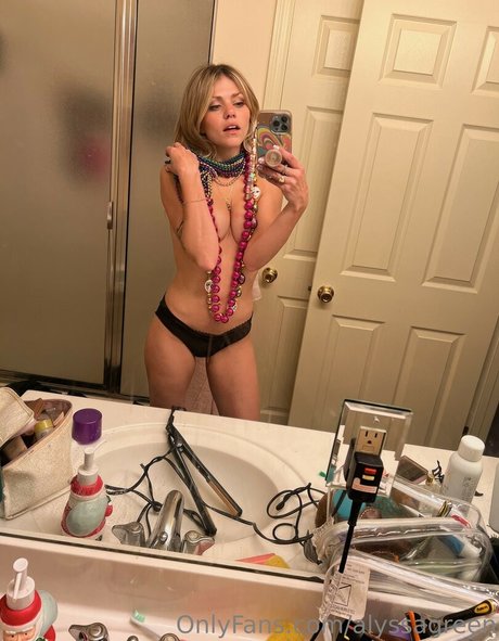 black kitty onlyfans nice photo