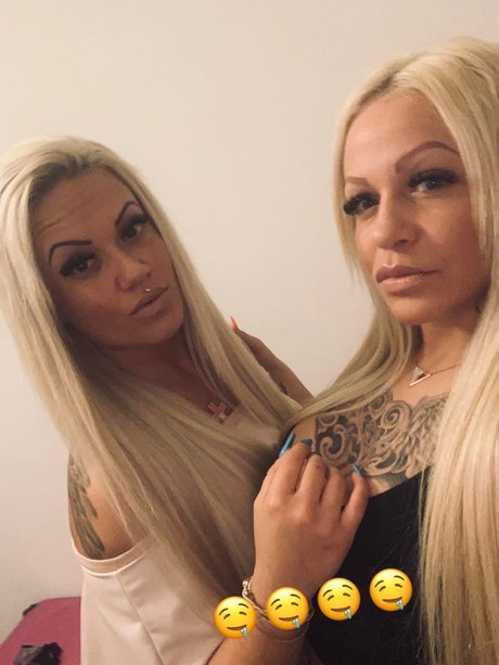 mature wife onlyfans porno picture