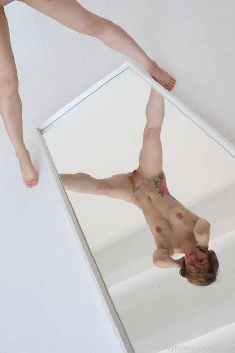 vass yaa model adult images