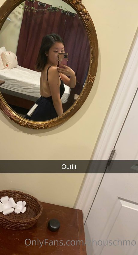 Zhouschmo pornstar erotic pictures