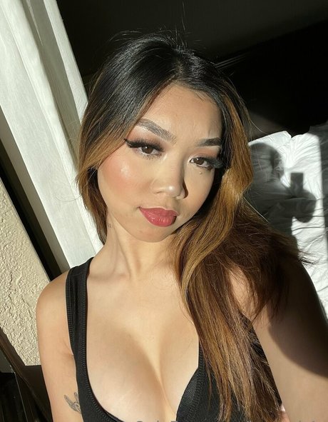 karmak4y model xxx pic