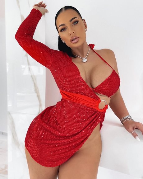 Nadine Kerastas model nude photos