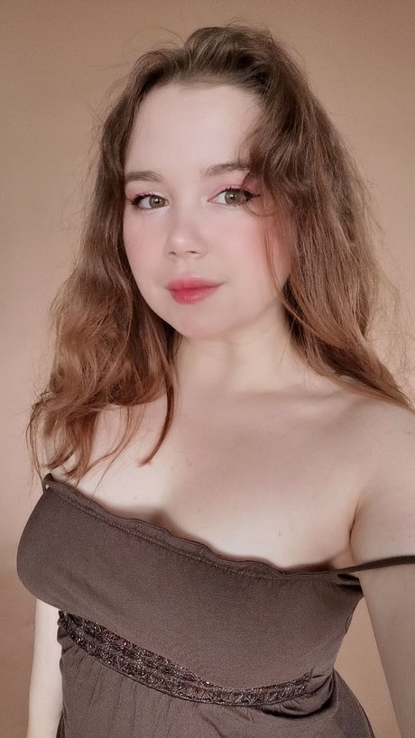 huge fake tits onlyfans nudes pic