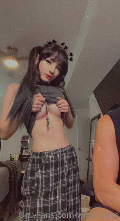 Witchkinks naked actress img