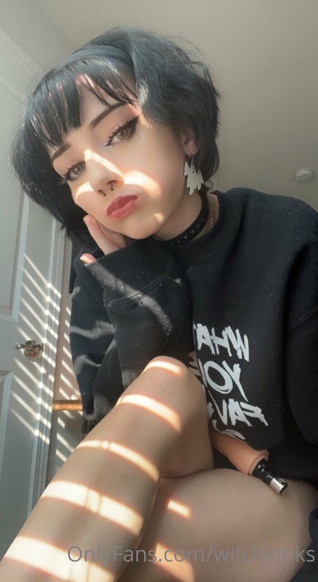 Witchkinks model porn gallery