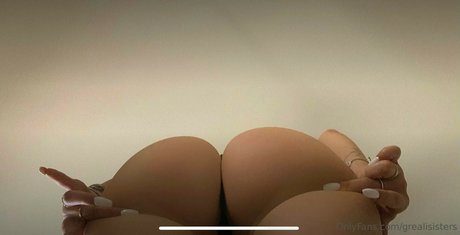 blowjob milf onlyfans art nude gallery