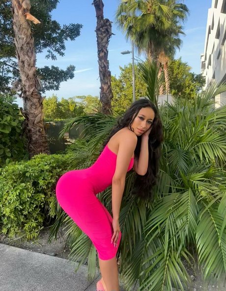 yazzyyams Profile Photo