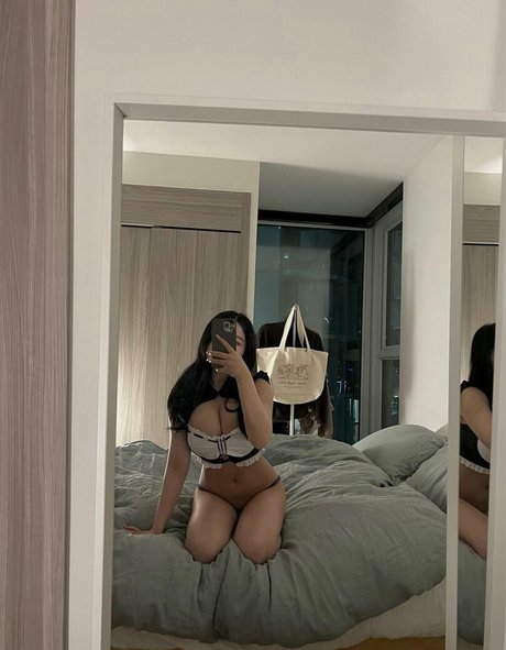 Yeonaxo nude actress gallery