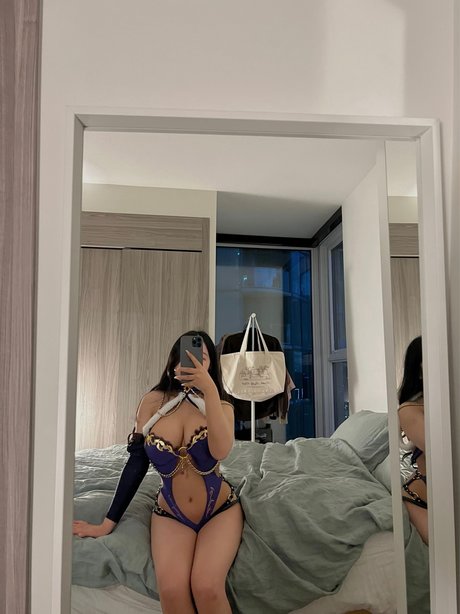 waitress onlyfans pretty archive