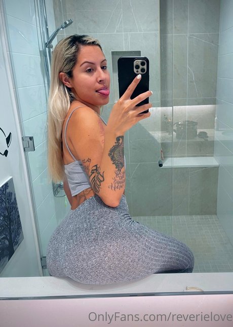 Reverie love erotic actress img