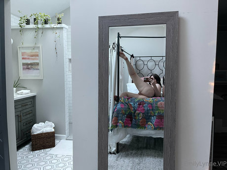 milf glasses onlyfans pretty photos