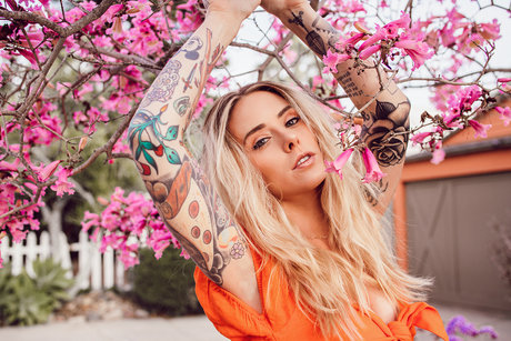 old young lesbian onlyfans adult gallery