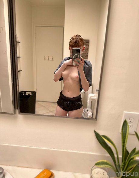 dxmbpup xxx pornstar photos
