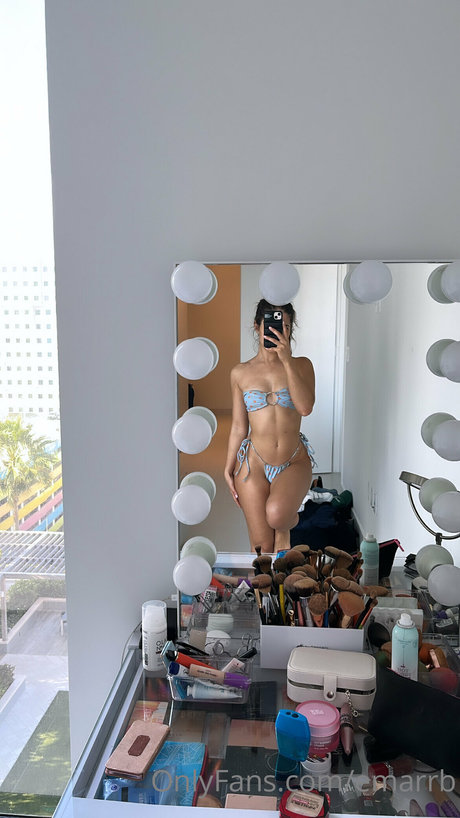 Emarr B nudes model galleries