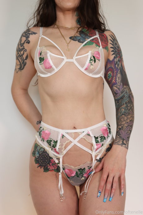 OftenElle model pornographic gallery