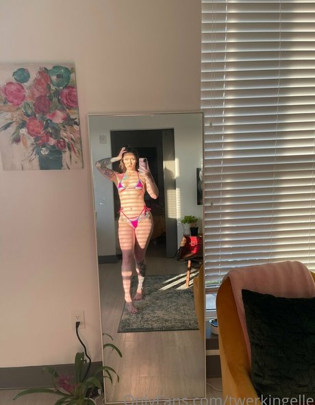 female influencer onlyfans pornos galleries