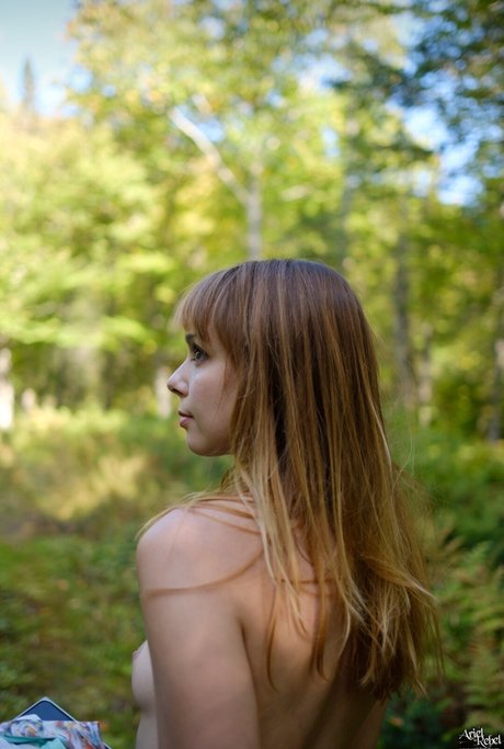 Ariel Rebel top model galleries