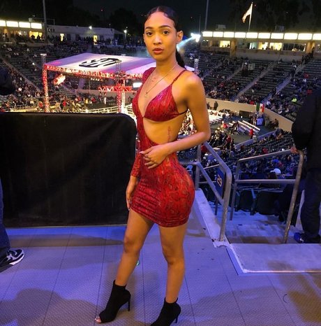 Edwina Carla Isaacs erotic pornstar pics