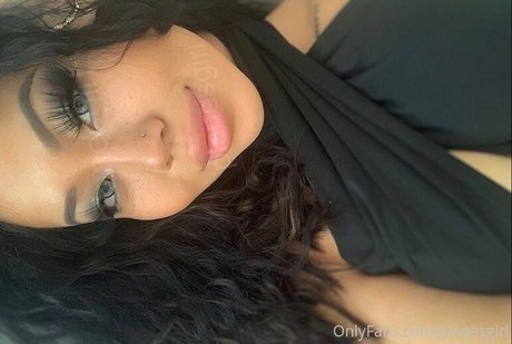 planesgirl exclusive pornstar pic