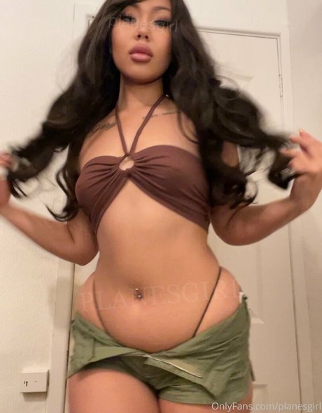 planesgirl model top images