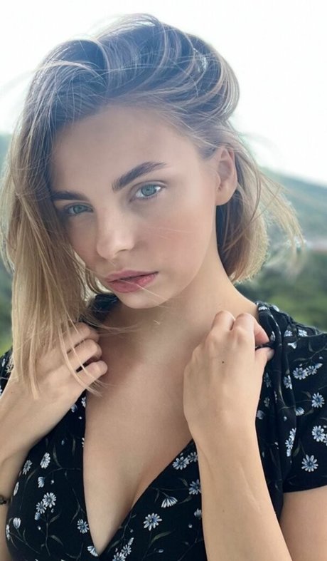 busya18plus free actress pics