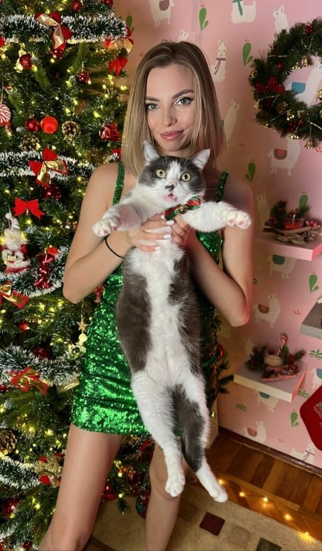 busya18plus best model images