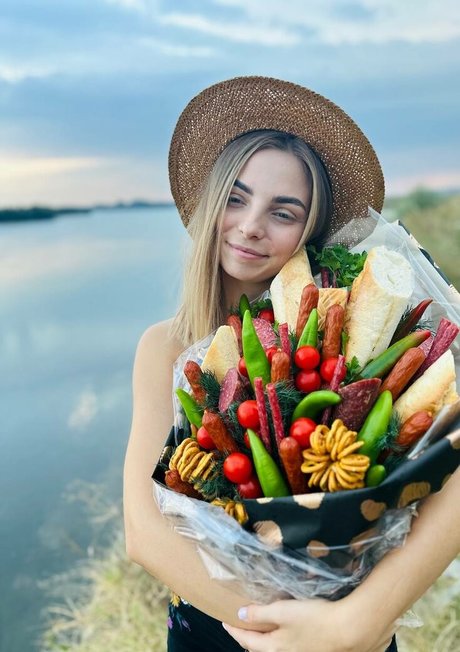 busya18plus pornstar top picture