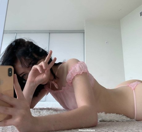 Its Not Dat Srs art pornstar archive