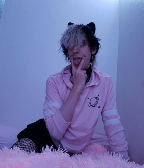 angel dom model perfect picture