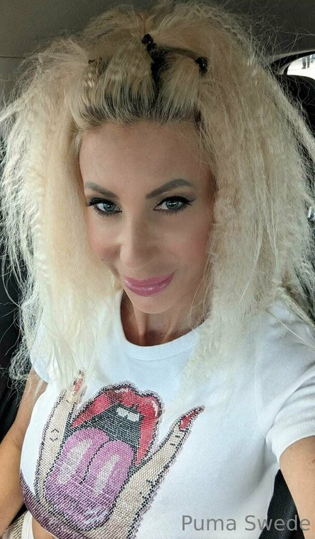 ebony smoking onlyfans hot nude galleries