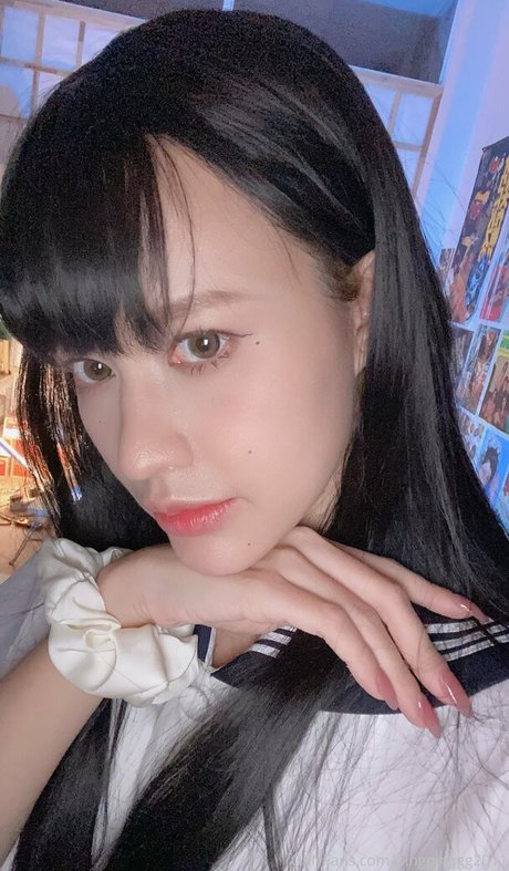 pingpinggg2011 star nude photo