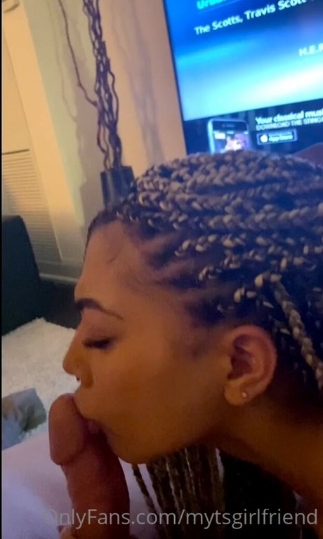 mytsgirlfriend model erotic photo