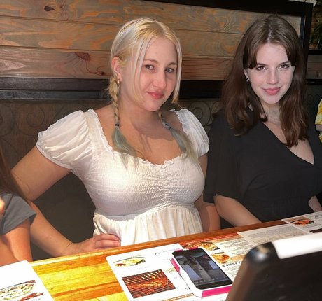 Haley Z pornstar hot pic