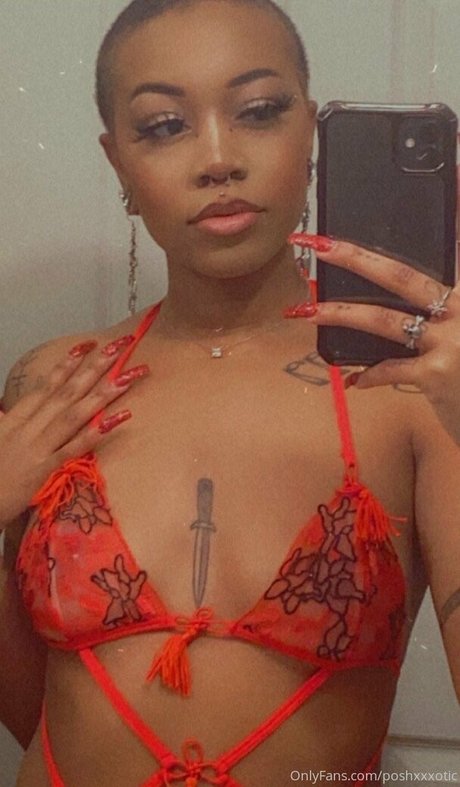 chanelmcqueen perfect pornstar img