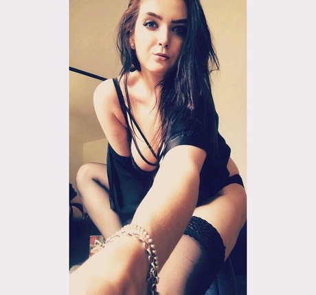 Ivankanottrump model erotic photo