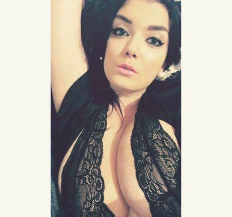 Ivankanottrump free model pic