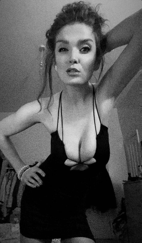 Ivankanottrump art actress galleries