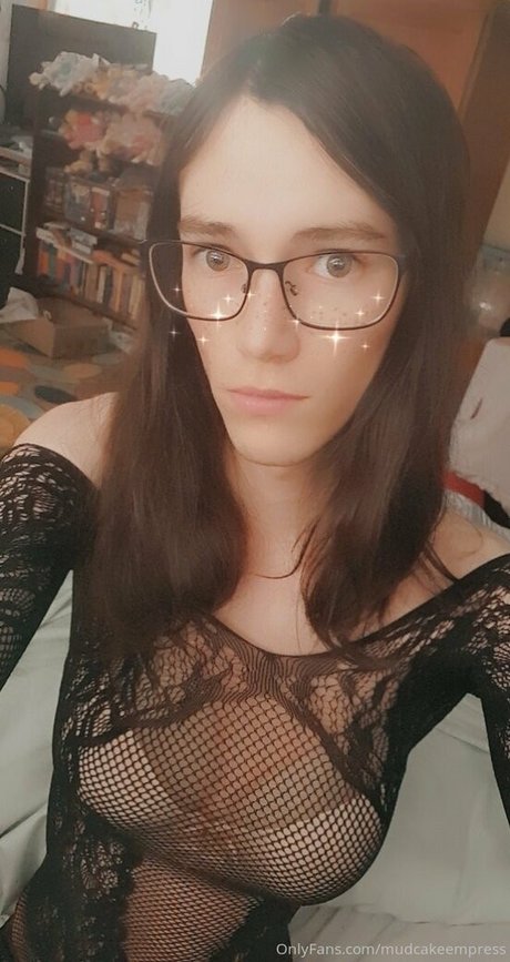 mudcakeempress nude pornstar img