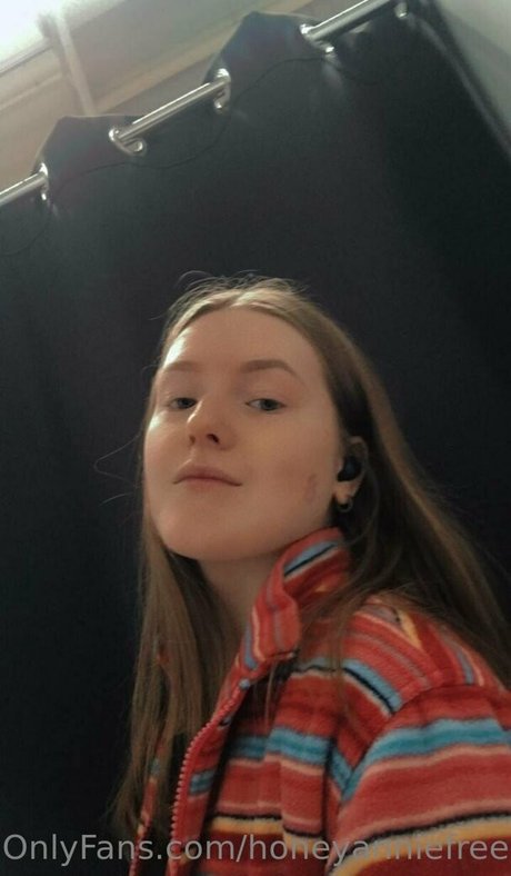 hairy legs onlyfans sexy xxx picture