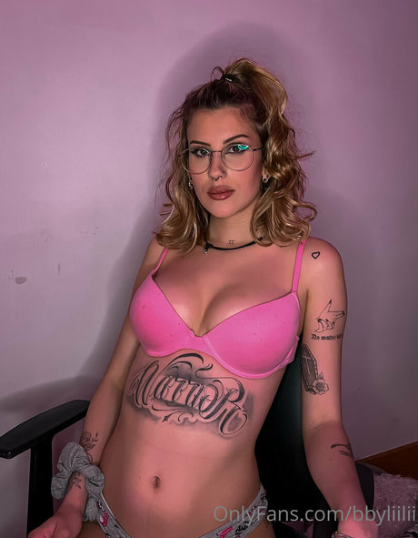 public onlyfans exclusive image