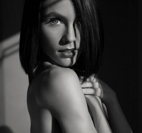 Emma Victoria Louise sex actress pictures