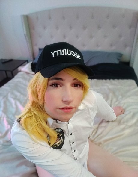 ogbeefstew star nude images